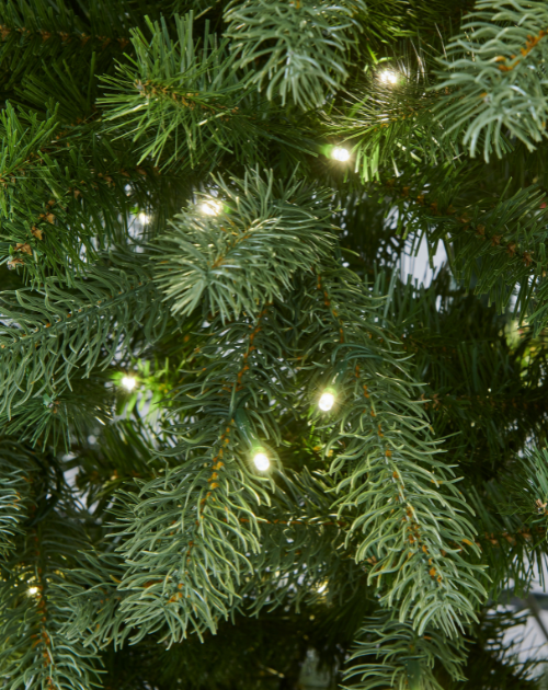 BOSK Arundel Spruce 7.5FT Christmas Tree Pre-Lit