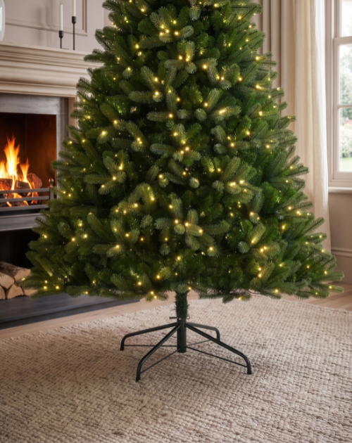 BOSK Arundel Spruce 7.5FT Christmas Tree Pre-Lit