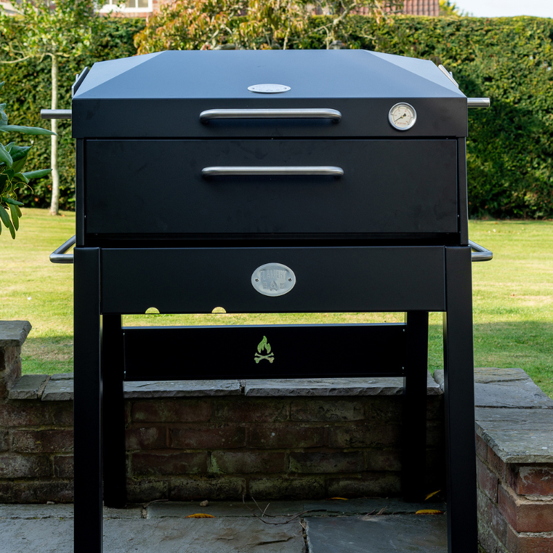 Asado Pro 1.2 / Large Asado Grill On Stand