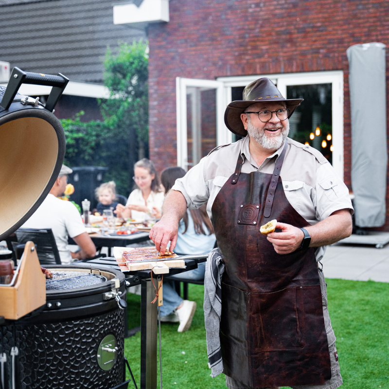 GRLLR Ember Classic 22 Inch Kamado Grill