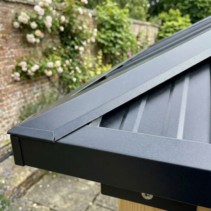 Ottawa Cedar Wood Frame with Double Roof